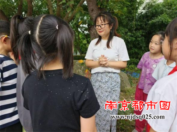 68c13077be101.png 教师节报道551.png