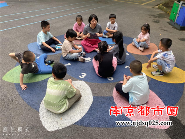 68c1307f5e4c6.png 教师节报道553.png