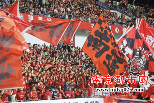 68f838e12e7b3.png 苏超奇迹7:南通来了742.png