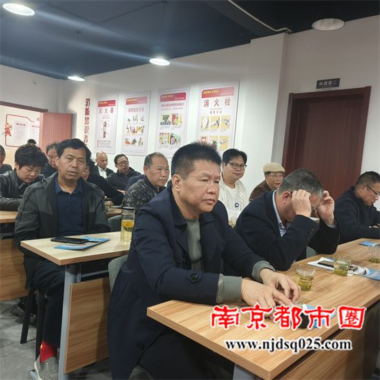 6907f8d4cb854.jpg a38cb4d4f8dd34b56fc03dc5bb8c216a.jpg