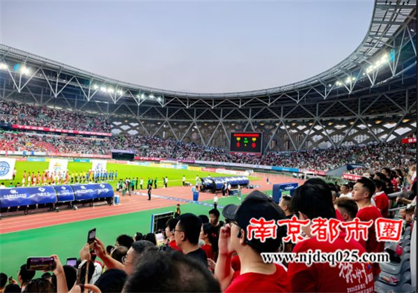 69096d0b9d094.png 苏超奇迹13:冠军教练,唯一女帅872.png