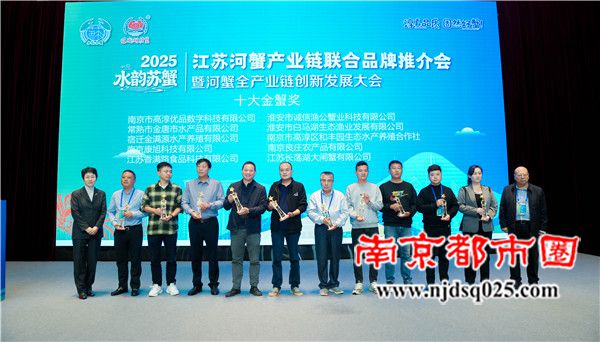 690ffd8d03de0.jpg 12.jpg