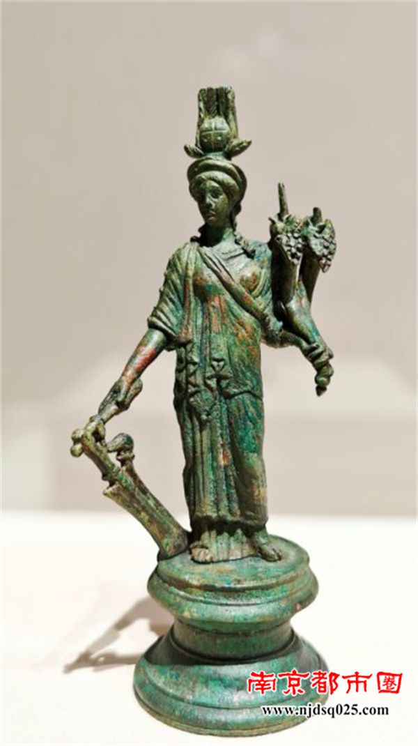 6912bc293d744.jpg e0eff3f39oadf87362ec3b5548f91365.jpg