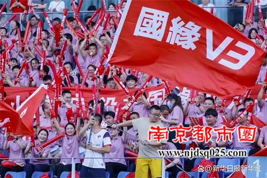 695e4e58de518.jpg q06.jpg