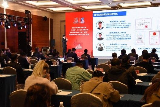 点击图片翻到下一页>>